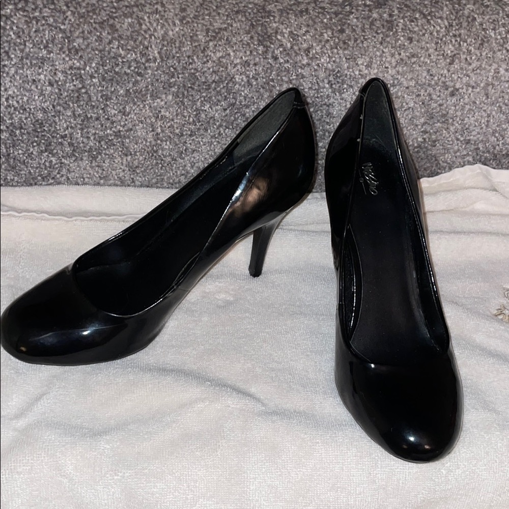 Elegant Black Women's Heels